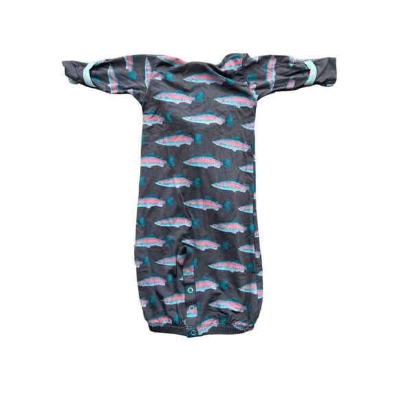 KICKEE PANTS NWT print layette gown hat set stone rainbow trout MSRP $45 - Picture 5 of 5